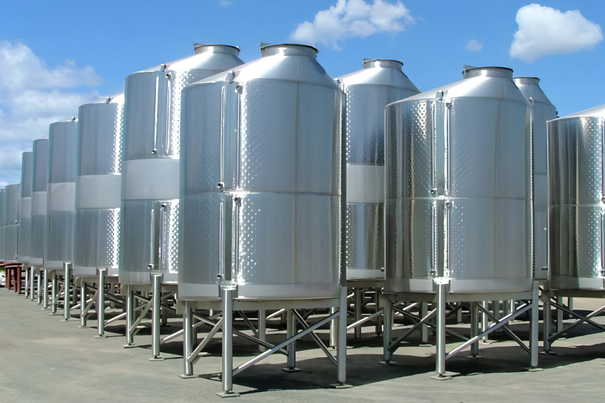 Fabrikasi Stainless Wine Tank 2 Semarang Flecovex